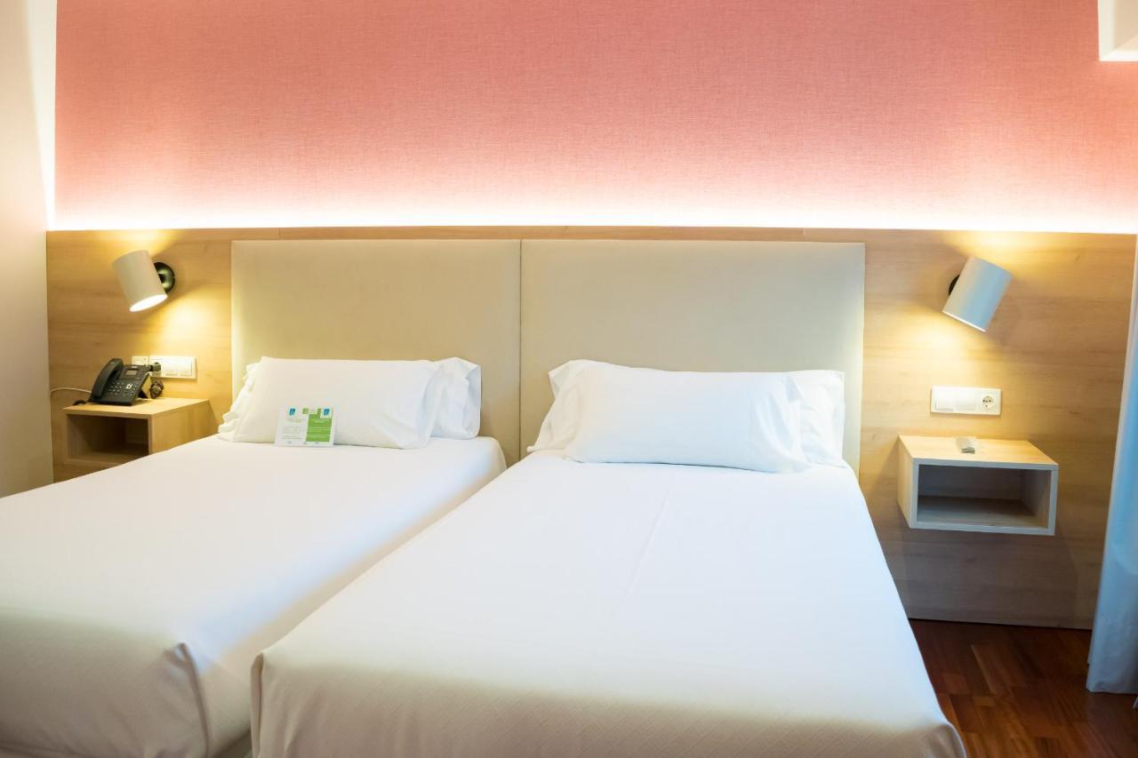 Hotel Parking Miradoiro De Belvis Σαντιάγο ντε Κομποστέλα Εξωτερικό φωτογραφία