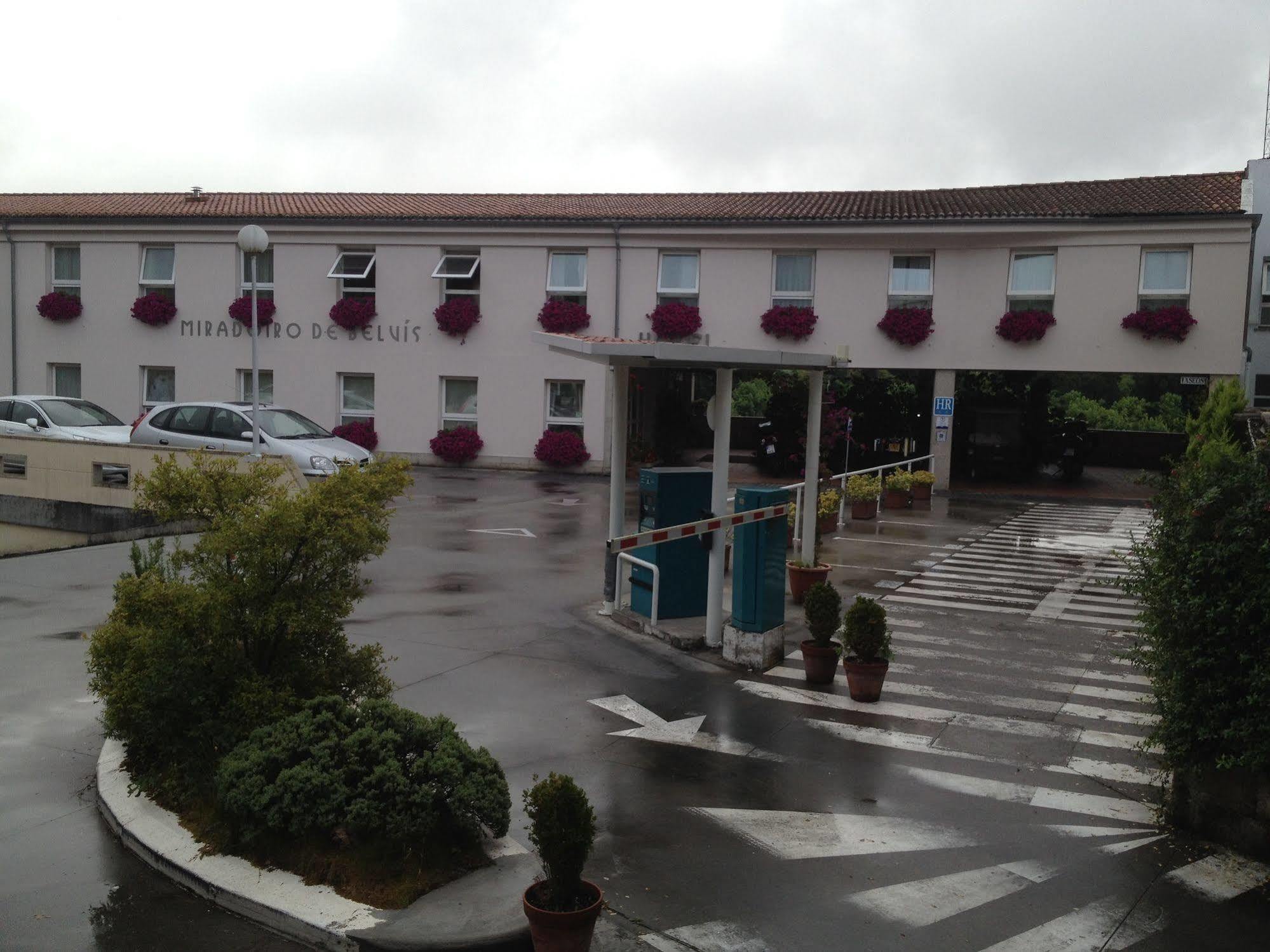 Hotel Parking Miradoiro De Belvis Σαντιάγο ντε Κομποστέλα Εξωτερικό φωτογραφία